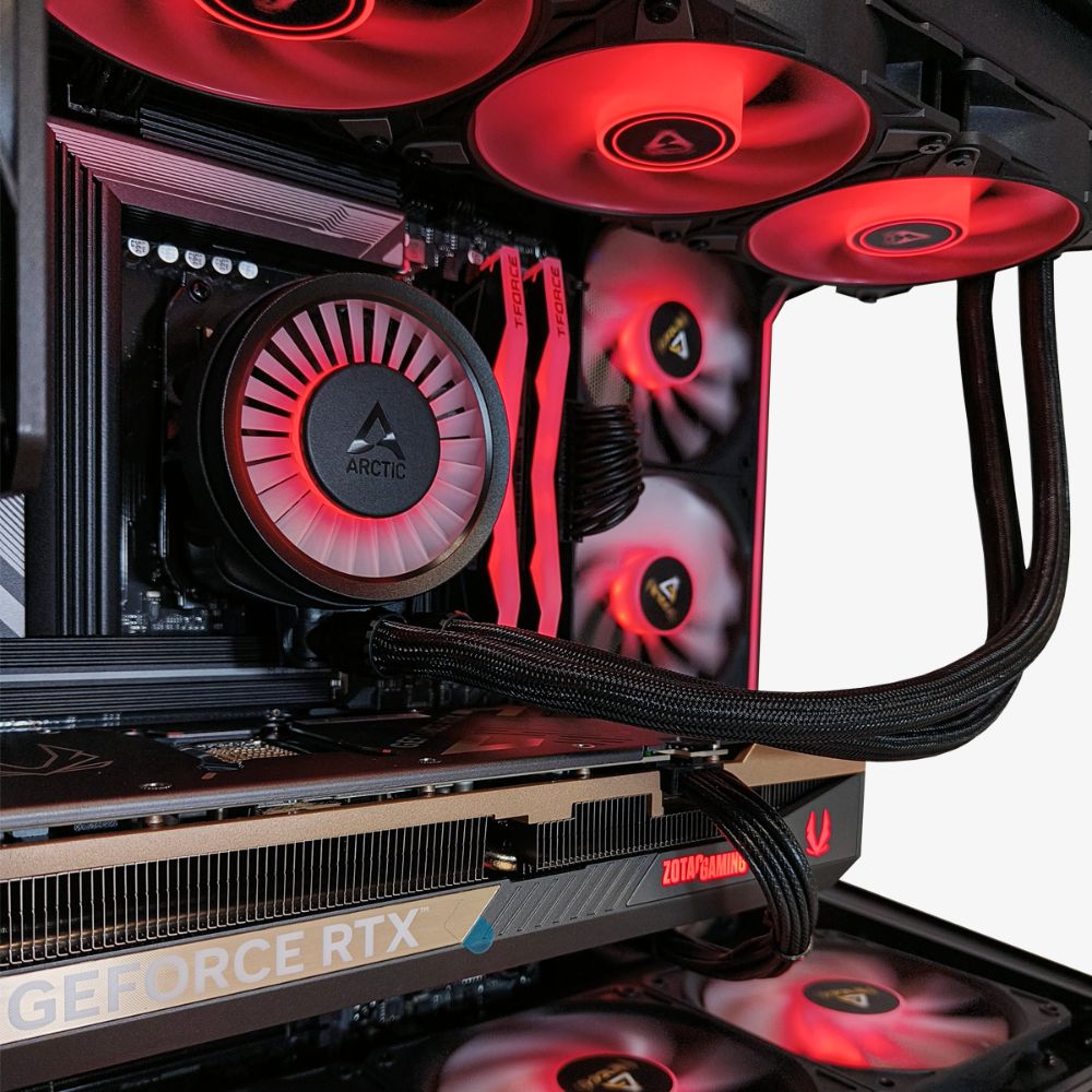 MK Titan Gaming PC - Internal 2