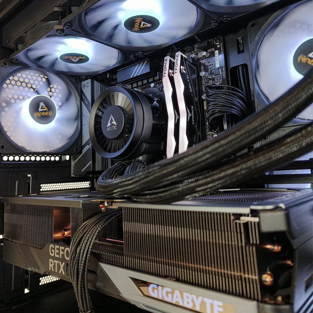 MK Xenon Gaming PC - Internal