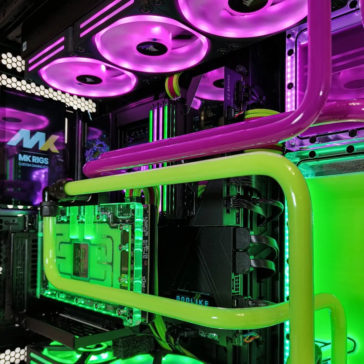 MK Rigs Water Cooled PC Close Up