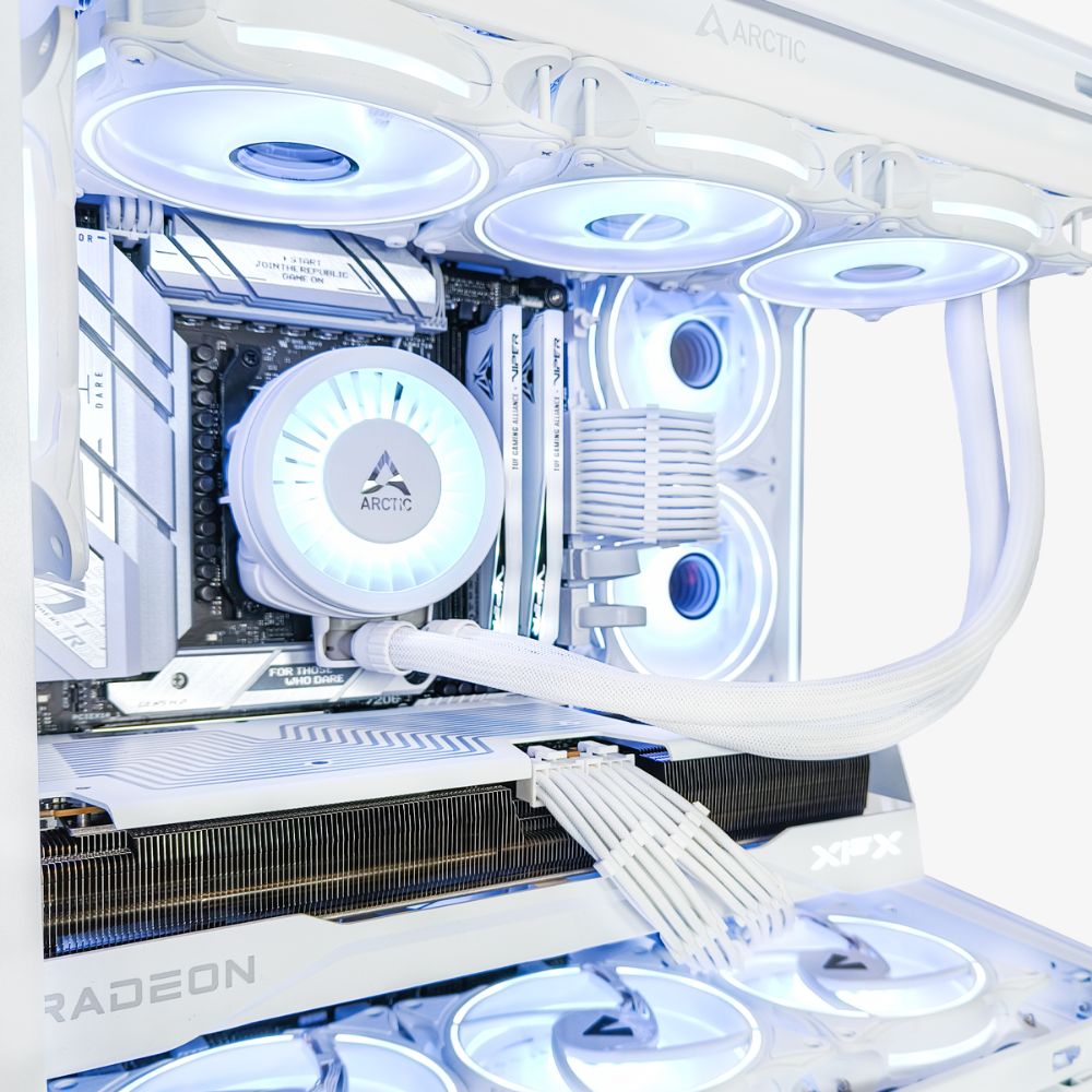 MK Frost Gaming PC - Internal 2